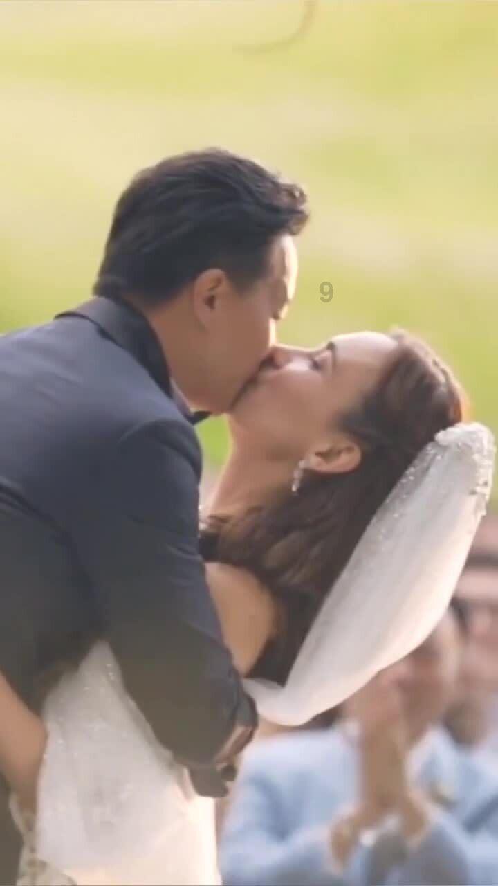 彩虹生日蛋糕